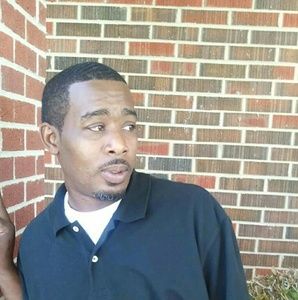 Meet your Posher, Zachery